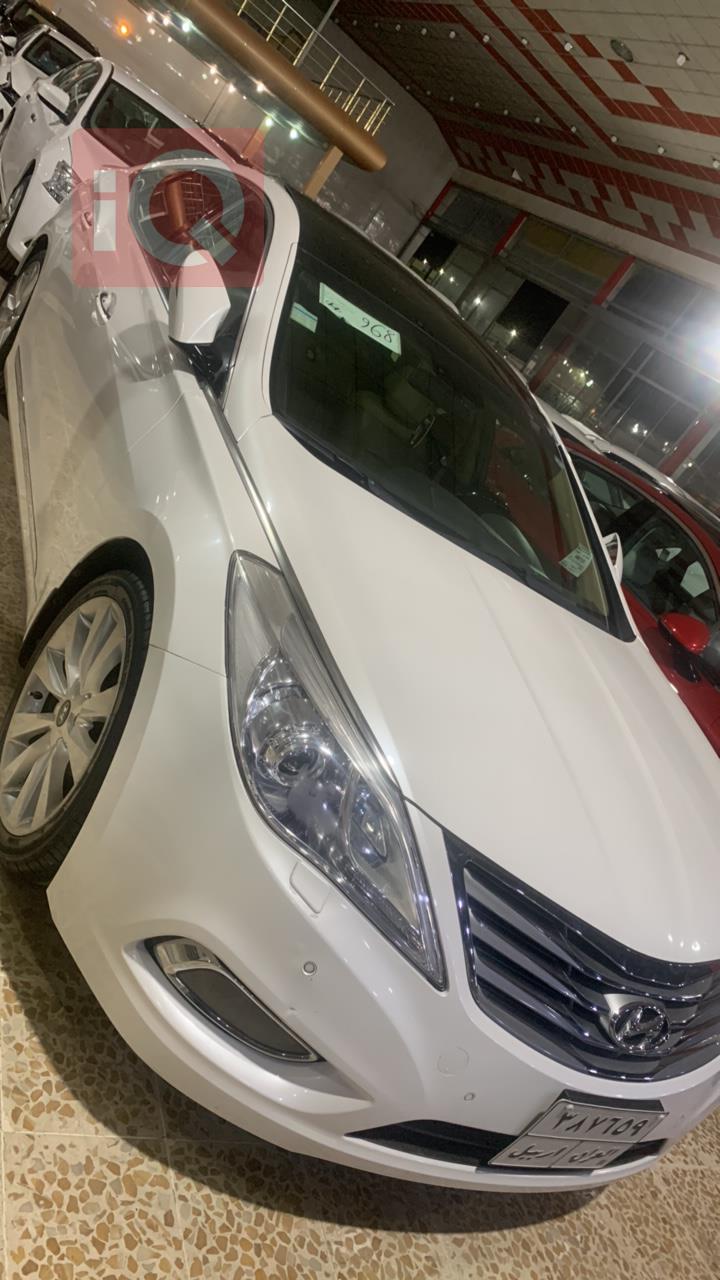 Hyundai Azera